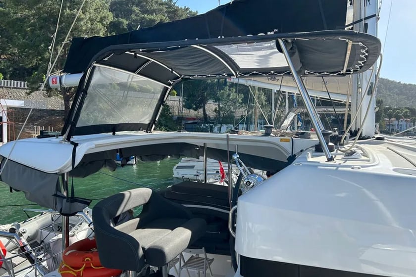 Fethiye Catamaran 4 cabin 8 berths 8 guests 11.74 m Listing Number: #18185 4