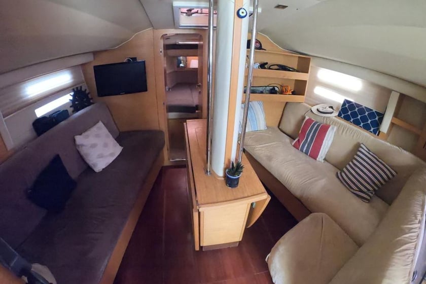 Göcek Yelkenli 3 kabin Konaklama 6 kişi Seyir 6 kişi 12 m İlan No: #18207 3