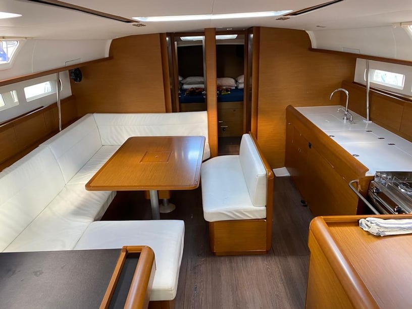 Palmeira Sailboat 5 cabin 12 berths 12 guests 15.75 m Listing Number: #18213 2