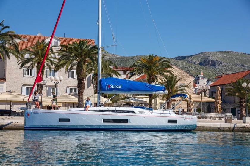 Corfu Sailboat 3 cabin 8 berths 8 guests 14.6 m Listing Number: #18437 3