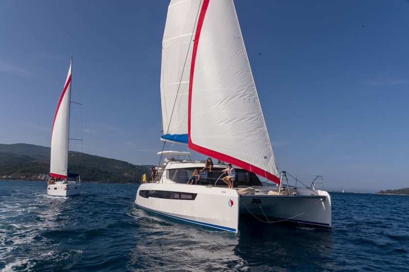 St Lucia - Castries Catamaran 4 cabin 10 berths 10 guests 13.72 m Listing Number: #18443 3