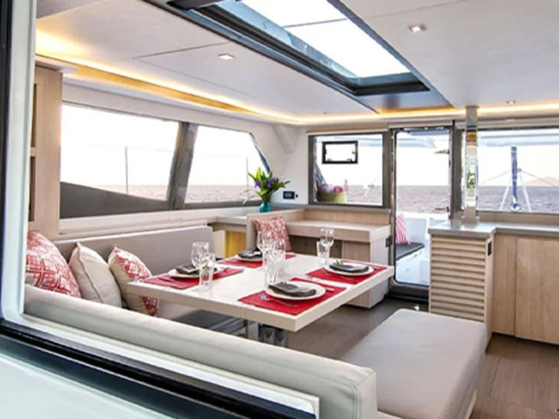 St Lucia - Castries Catamaran 4 cabin 10 berths 10 guests 13.72 m Listing Number: #18443 2