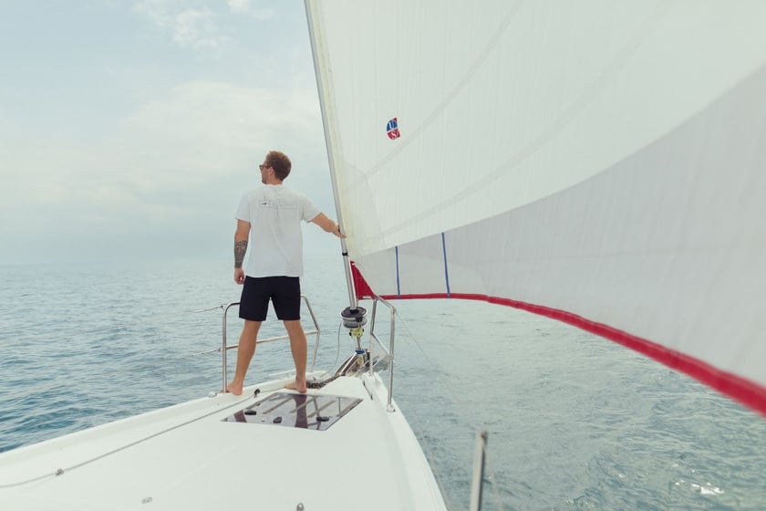 St. George's Segelboot 4 Kabine 10 Liegeplätze 10 Gäste 13.39 m Nummer des Inserats: #18450 2