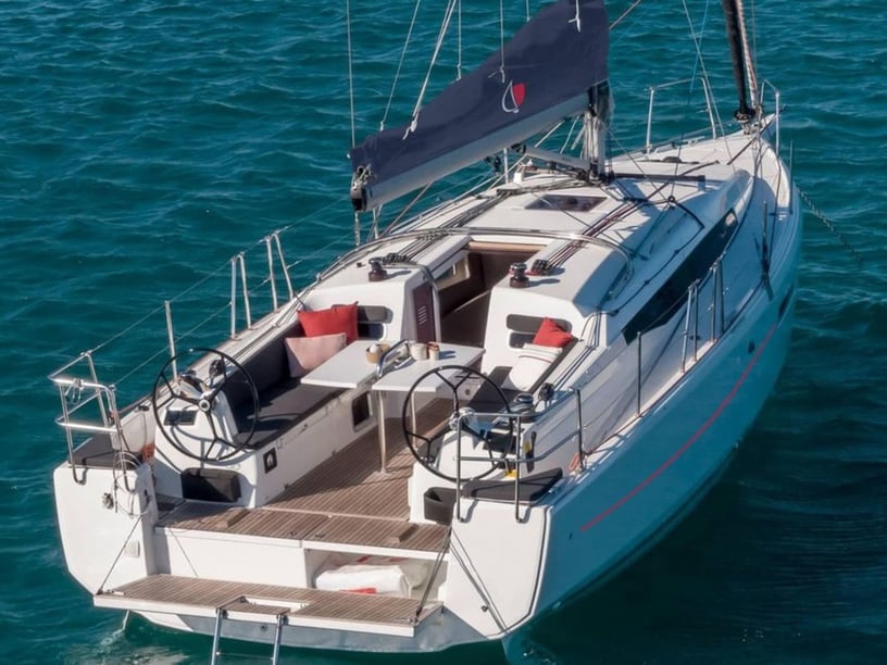 Lefkada Sailboat 3 cabin 7 berths 7 guests 11.22 m Listing Number: #18456