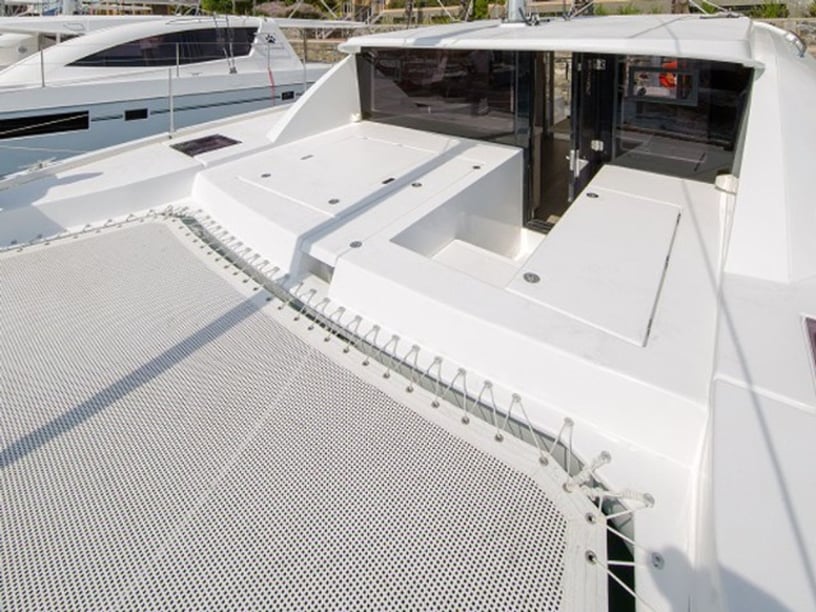 Dubrovnik Catamaran 4 cabin 8 berths 8 guests 11.97 m Listing Number: #18465 5