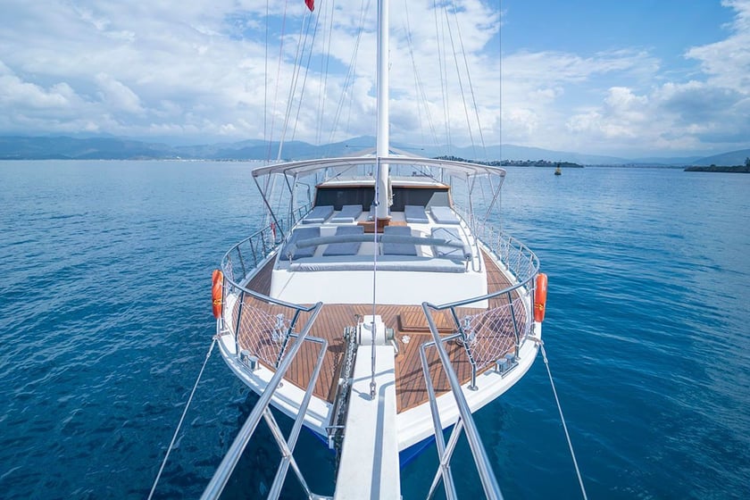 Fethiye Gulet 4 kabin Konaklama 8 kişi Seyir 12 kişi 22 m İlan No: #18568 5