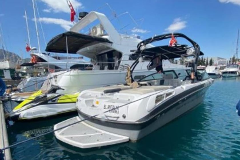 Antalya Motorjacht Cabine 2  4  slaapplaatsen 8  gasten 55 ft Lijstnummer: #18574 3