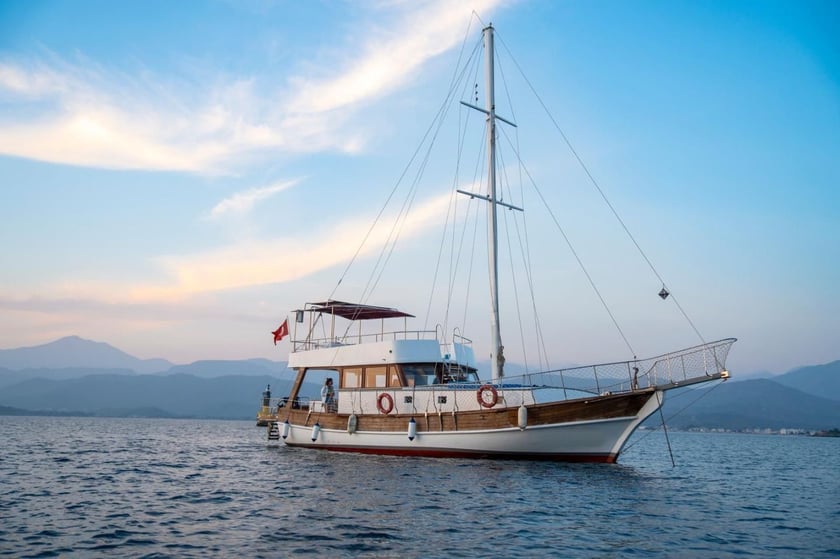 Fethiye Gulet 3 cabin 6 berths 12 guests 15 m Listing Number: #18637 3