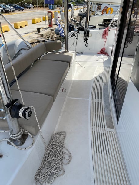 Paros Catamaran 5 cabin 10 berths 10 guests 13.5 m Listing Number: #18658 5