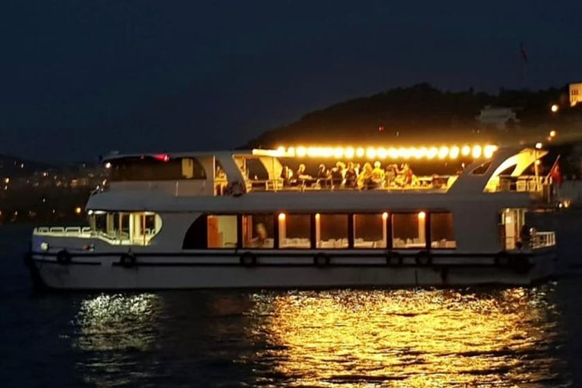 Eminonu Motoryacht   90 Gäste 23 m Nummer des Inserats: #18698