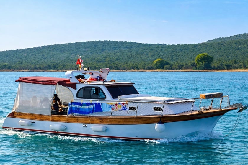 Ayvalik Motoryacht   9 Gäste 10 m Nummer des Inserats: #18713