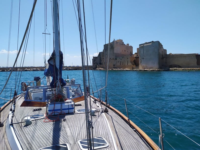 Lipari Sailboat 3 cabin 7 berths 7 guests 13.5 m Listing Number: #18740 4