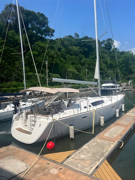 Koh Chang Zeilboot Cabine 4  7  slaapplaatsen 7  gasten 16.7 m Lijstnummer: #18742 4