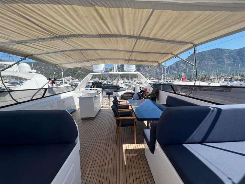 Gocek Motor Yacht 5 cabin 10 berths 10 guests 36 m Listing Number: #18812 5