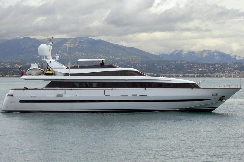 Gocek Motor Yacht 5 cabin 10 berths 10 guests 36 m Listing Number: #18812
