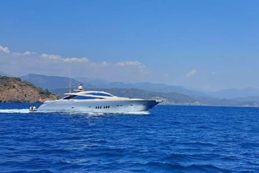 Bodrum Motoryacht 4 Kabine 8 Liegeplätze 8 Gäste 33 m Nummer des Inserats: #18845 3
