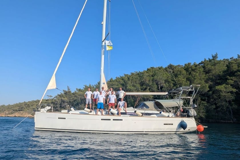 Bodrum Yelkenli 4 kabin Konaklama 8 kişi Seyir 8 kişi 13.76 m İlan No: #18900