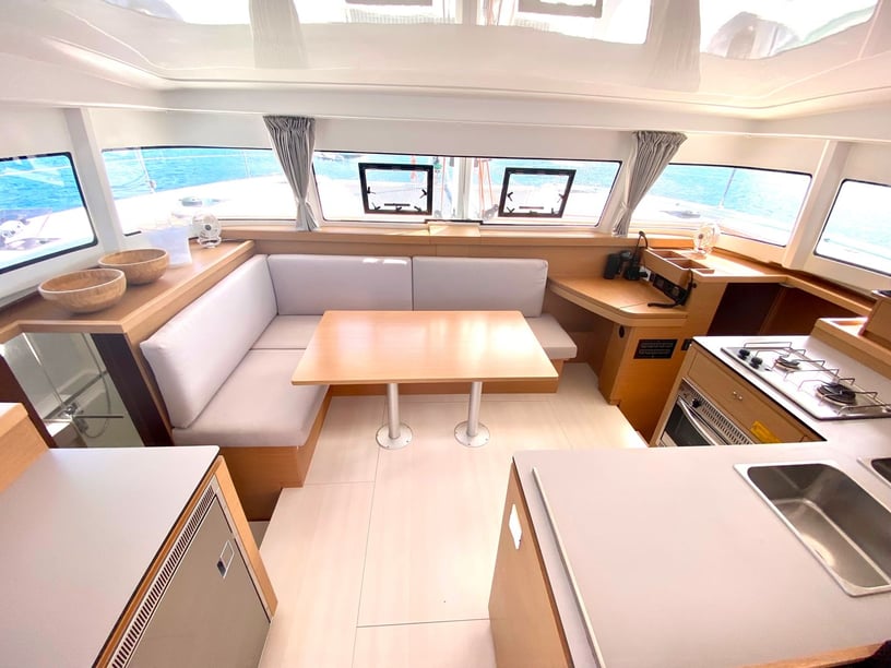 Denia Catamaran 4 cabin 8 berths 8 guests 11.33 m Listing Number: #18903 2