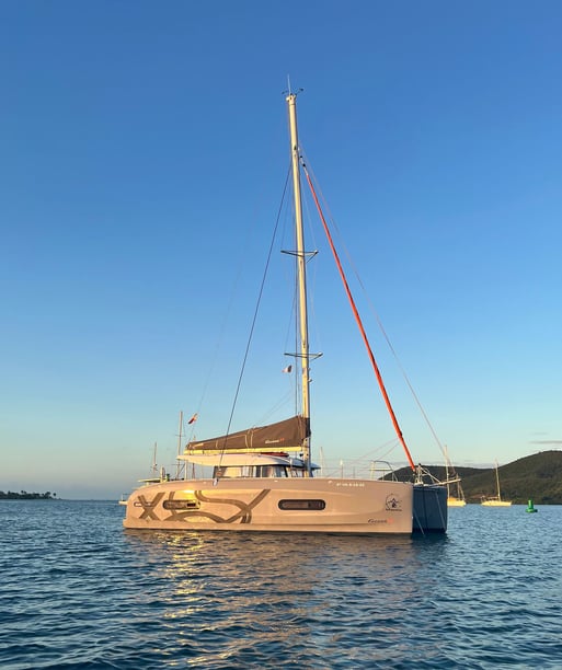 Andratx Catamaran Cabine 4  Couchettes 8  Invités 8  11.33 m Numéro de l'annonce: #18905 3