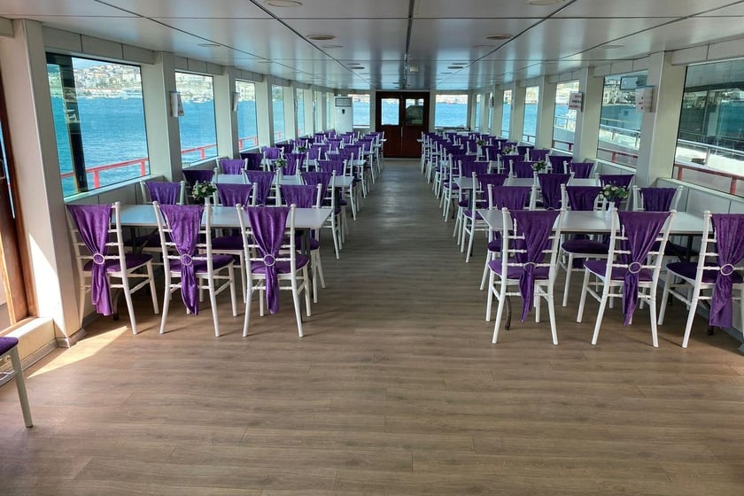 Eminönü Motoryat   Seyir 100 kişi 27 m İlan No: #18919 5