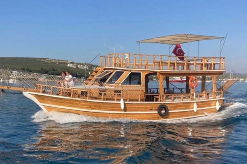 Izmir Gulet   12 guests 12.9 m Listing Number: #18930