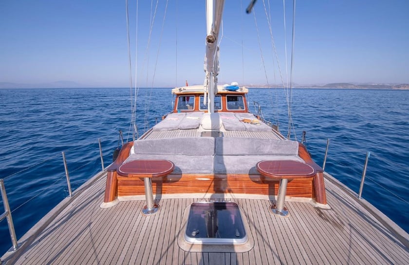 Bodrum Gulet 2 cabin 4 berths 4 guests 15 m Listing Number: #18946 3