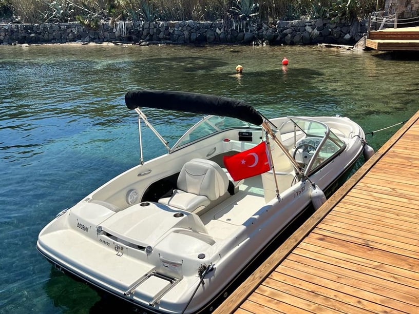 Bodrum Motorboat   5 guests 5.35 m Listing Number: #18982 3