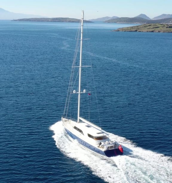 Bodrum Yate a motor Cabina 4  8  literas 8  invitados 30.6 m Número de anuncio: #19017