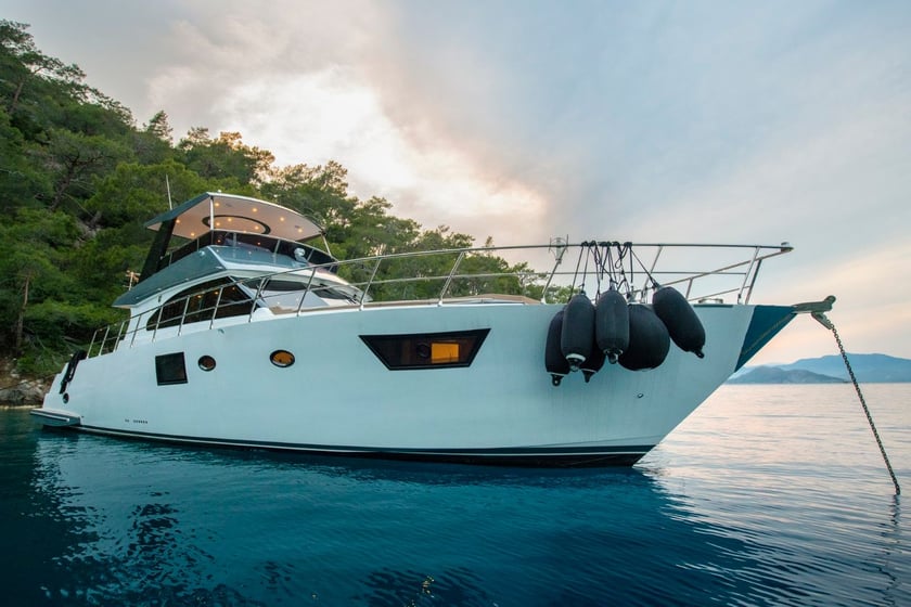 Fethiye Yacht à moteur Cabine 3  Couchettes 6  Invités 6  18 m Numéro de l'annonce: #19052 2