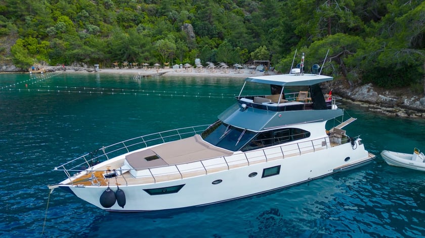 Fethiye Yacht à moteur Cabine 3  Couchettes 6  Invités 6  18 m Numéro de l'annonce: #19052 3