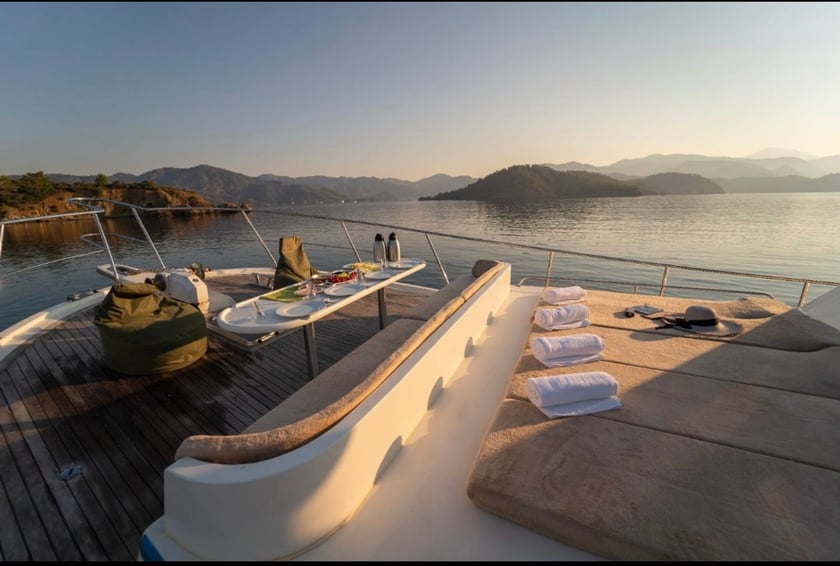 Gocek Yacht à moteur Cabine 4  Couchettes 8  Invités 14  21 m Numéro de l'annonce: #19055 5
