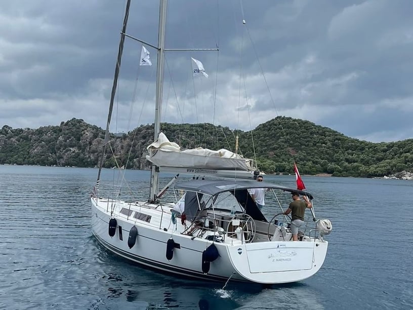 Marmaris Sailboat 4 cabin 8 berths 8 guests 13.52 m Listing Number: #19068 2