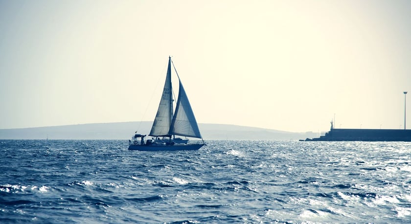 Palma de Mallorca Segelboot 6 Kabine 7 Liegeplätze 8 Gäste 39 ft Nummer des Inserats: #19077 2