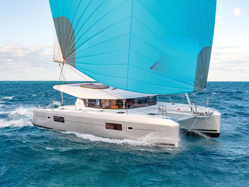 Mahe, Victoria Catamaran 5 cabin 10 berths 10 guests 12.8 m Listing Number: #19086