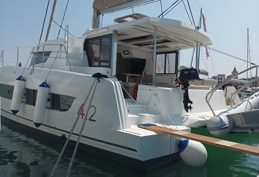 Pirovac Catamaran 4 cabin 9 berths 9 guests 12.85 m Listing Number: #19087 3