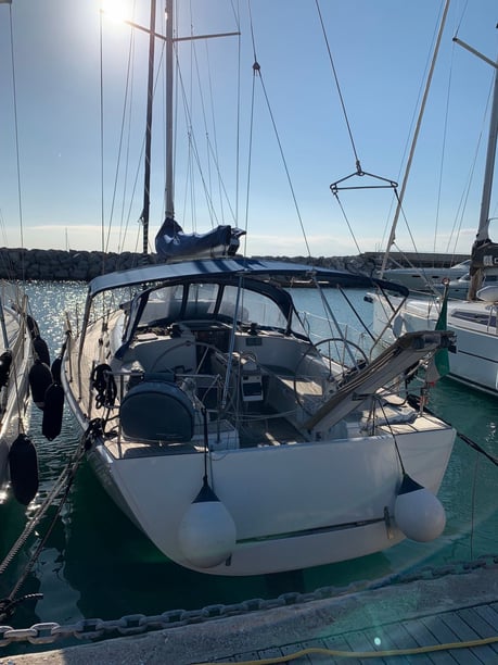 Piombino Velero Cabina 3  8  literas 8  invitados 12.9 m Número de anuncio: #1916 5