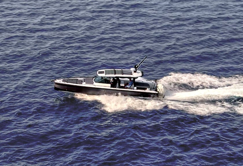 Paros Motorboot Cabine 2  4  slaapplaatsen 10  gasten 11.6 m Lijstnummer: #19187 4