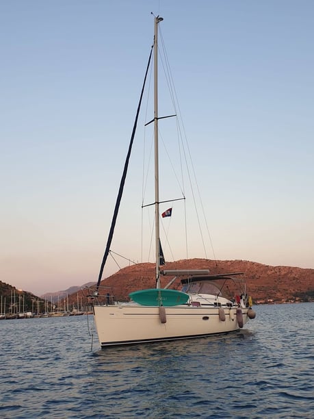 Bozburun Sailboat 3 cabin 6 berths 6 guests 37 ft Listing Number: #19216