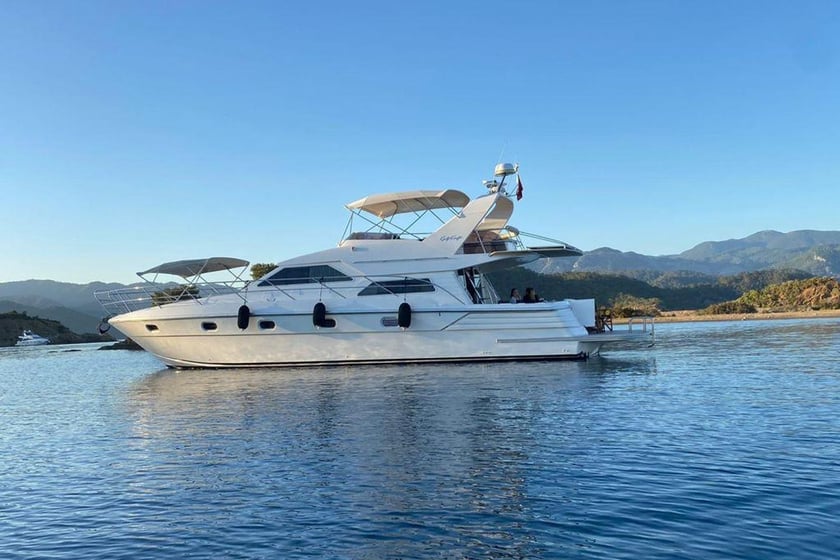 Gocek Motor Yacht 3 cabin 6 berths 8 guests 17 m Listing Number: #19230