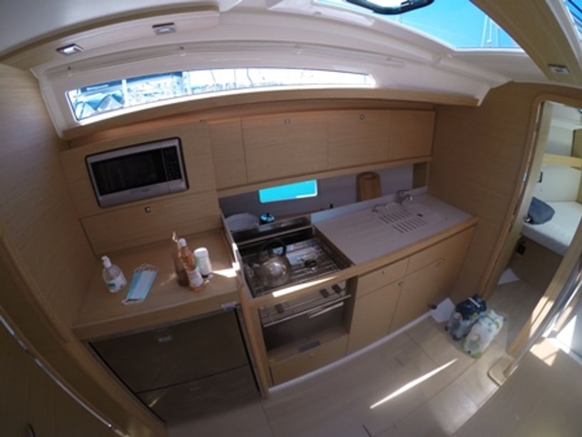 Gouvia Velero Cabina 3  8  literas 8  invitados 11.93 m Número de anuncio: #19255 2