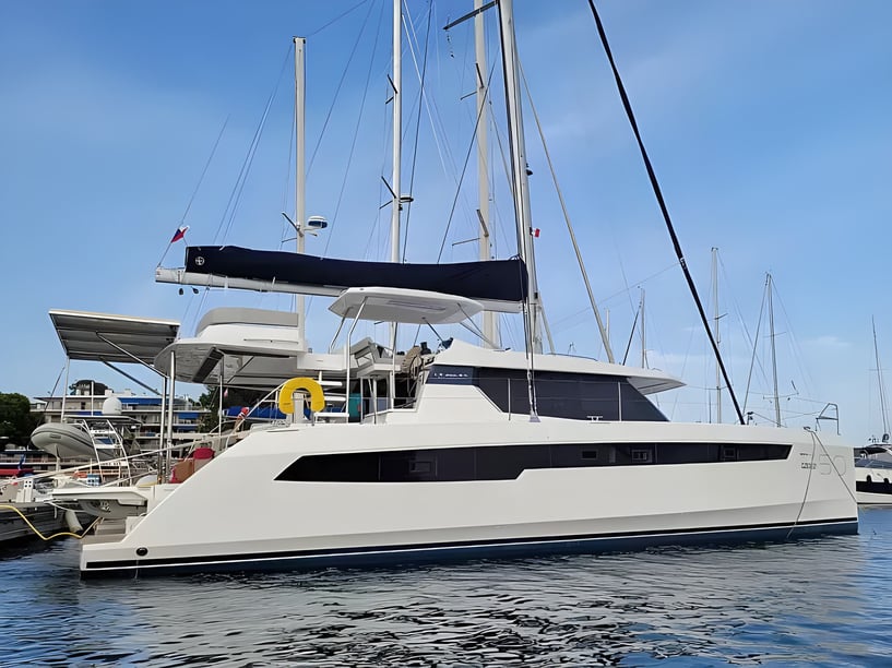Sukošan Catamaran Cabine 4  Couchettes 10  Invités 10  15.04 m Numéro de l'annonce: #19269 4