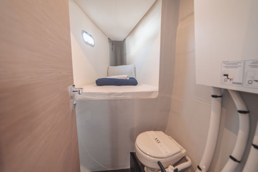 Portisco Catamaran 5 cabin 11 berths 11 guests 13.94 m Listing Number: #19283 4