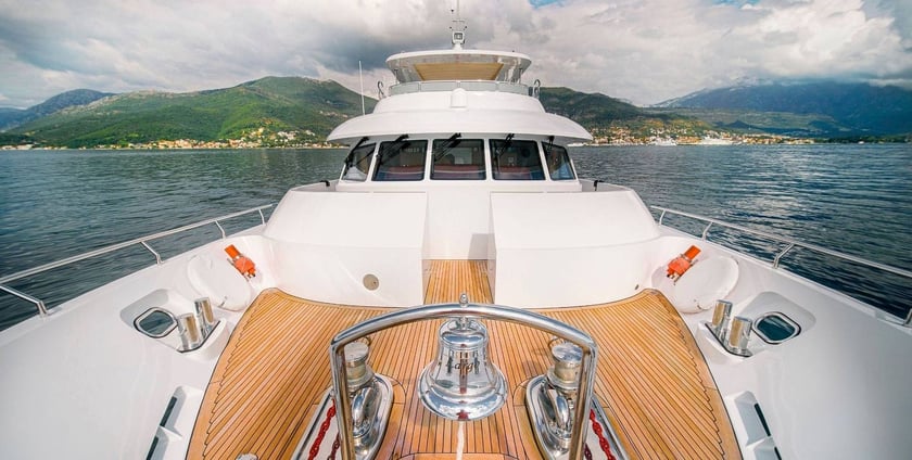 Arnavutkoy Motor Yacht 4 cabin 8 berths 8 guests 27 m Listing Number: #19297 4