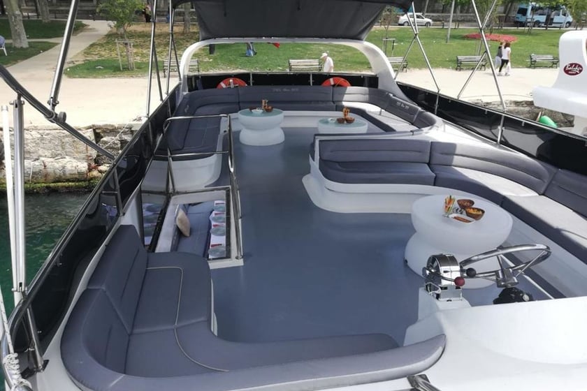 Arnavutkoy Motor Yacht   25 guests 19 m Listing Number: #19307 5