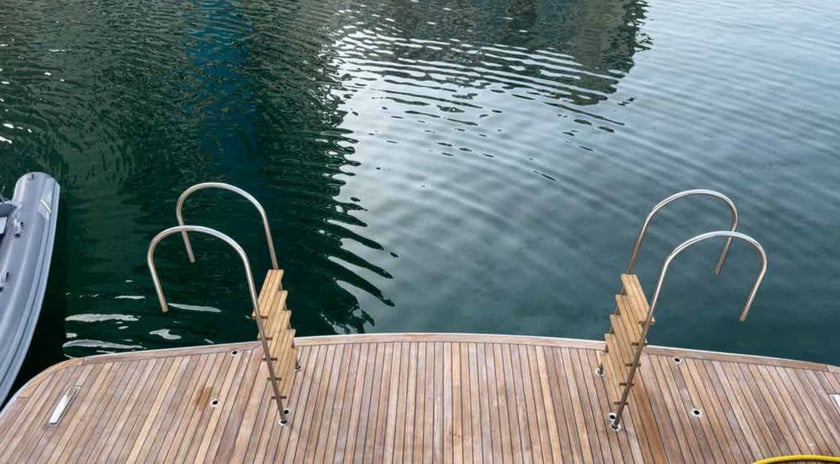 Bodrum Motoryat 6 kabin Konaklama 12 kişi Seyir 12 kişi 45 m İlan No: #19347 3