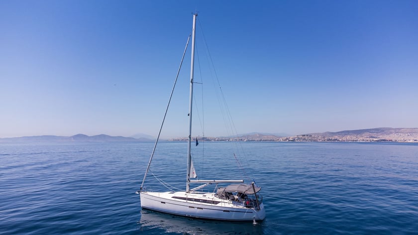 Athens Sailboat 4 cabin 9 berths 9 guests 14.27 m Listing Number: #19351 5