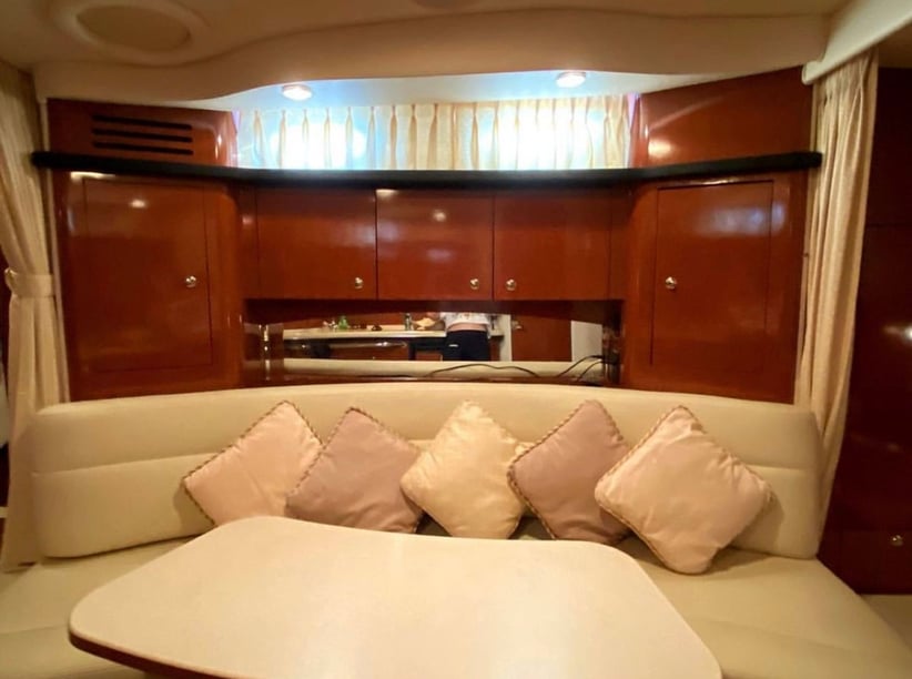 Miami Beach Motor Yacht 2 cabin 4 berths 11 guests 38 ft Listing Number: #19381 3