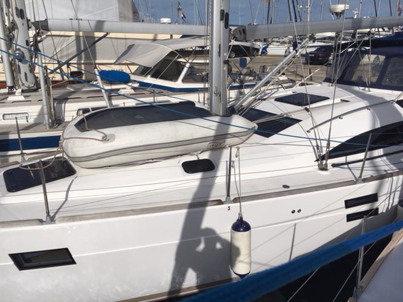 Biograd Sailboat 4 cabin 10 berths 10 guests 13.85 m Listing Number: #194 3