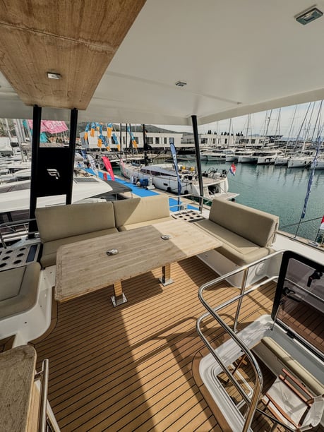 Seget Donji Catamarán Cabina 3  6  literas 6  invitados 12.2 m Número de anuncio: #19409 3