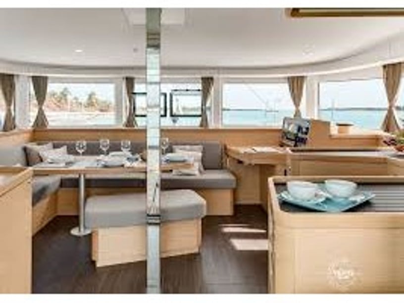 Martinique Katamaran 6 kabin Konaklama 10 kişi Seyir 10 kişi 12.8 m İlan No: #19422 2